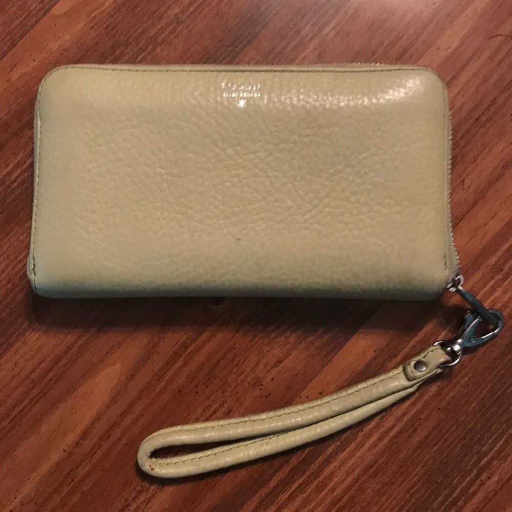 Fossil wallet